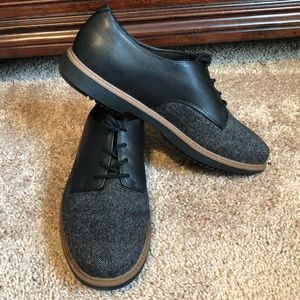 Clark’s cushion soft loafer.